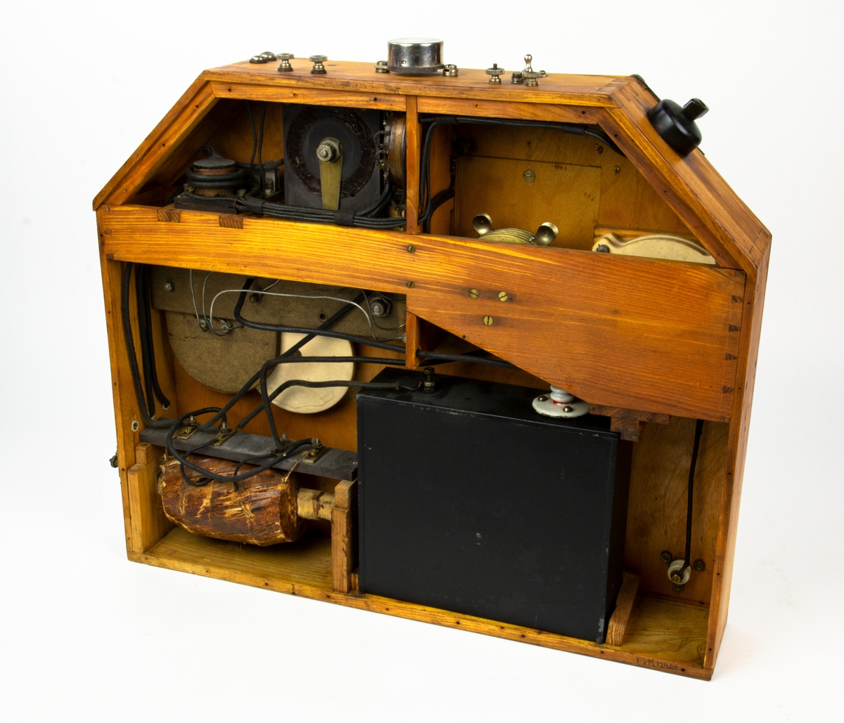 Flygradio Fr m/17.