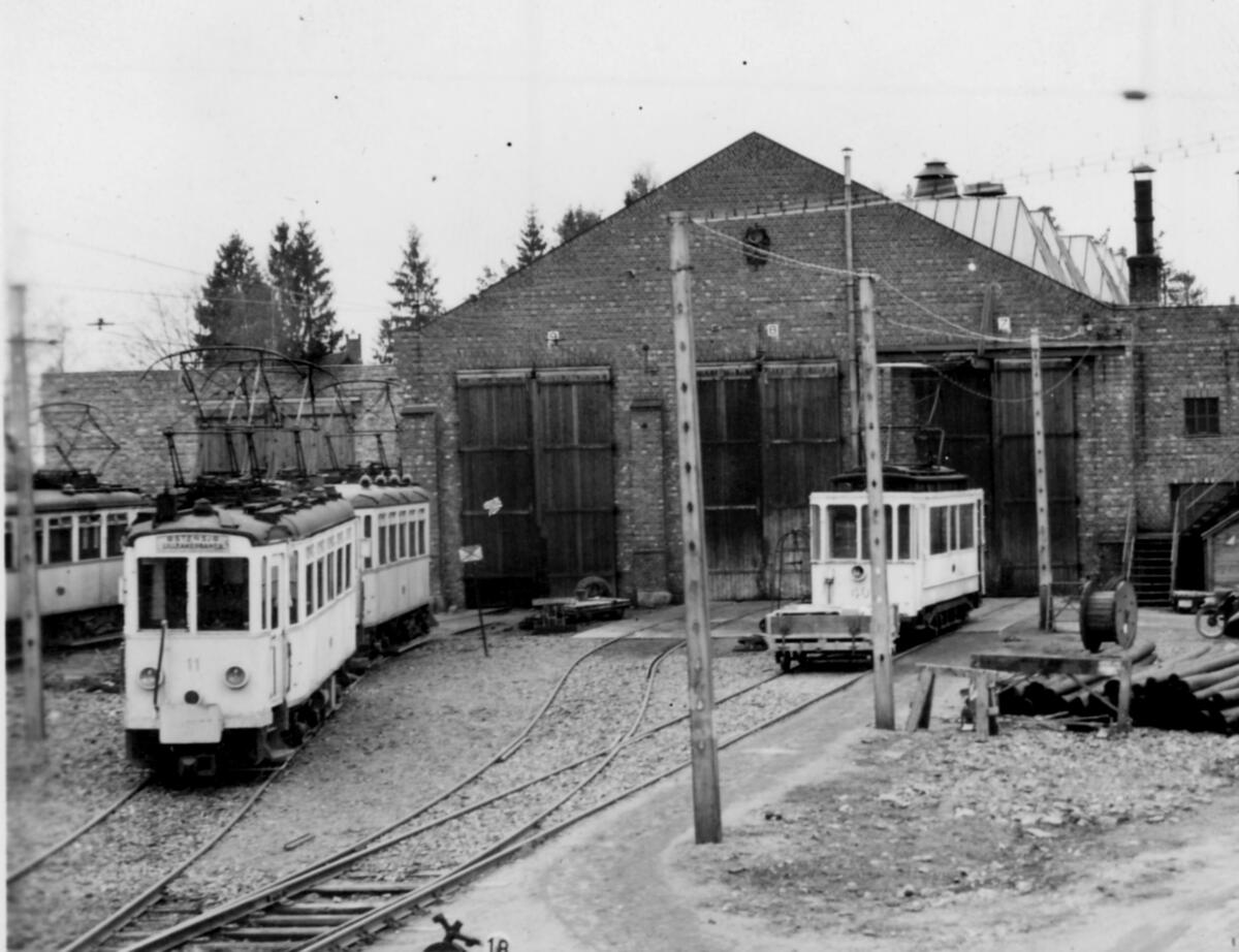 Bærumsbanen sporvogn fra produsent Herbrandt med nummer 40, A 11 fotografert på Avløs i 1935.