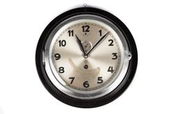 Skeppsklocka. Satt i bogserbåten Loksa som användes för att 