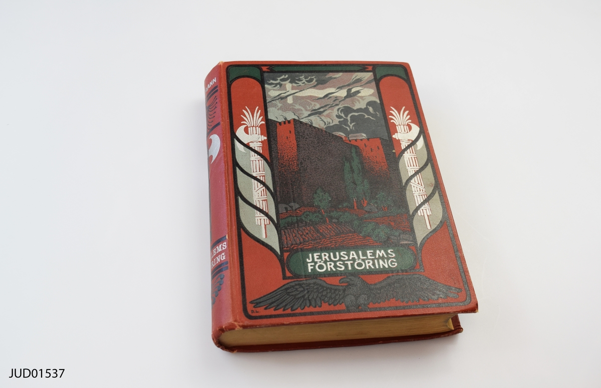 4 hebreiska böcker och en på svenska: 
Seder kinot, Amsterdam, 1797-1827.
Toledot Josef, Vilna, 1859.
Sefer bamidbar, Warzsawa, 1872.
Sefer bamidbar, Josefov, 1874.
Jerusalems förstöring av Joseph Spillman, 1903.