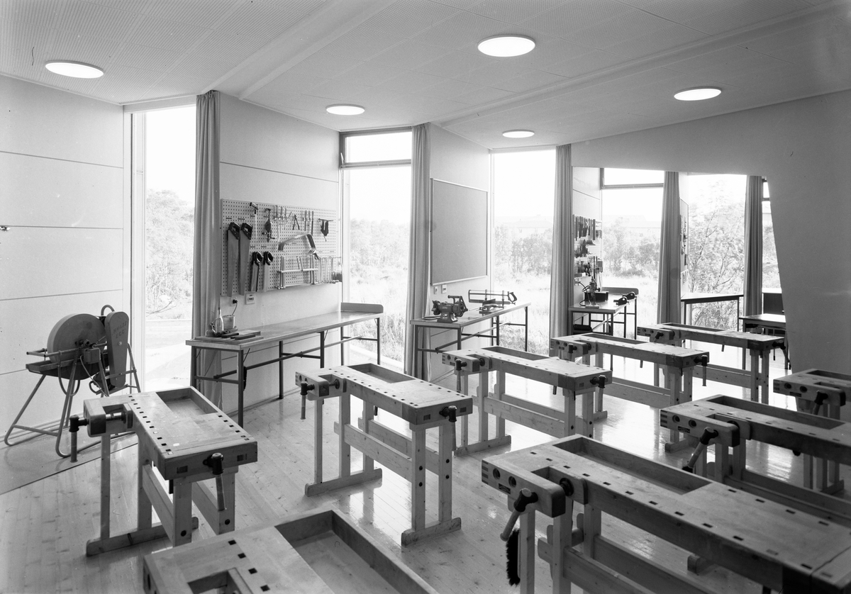 Aspåsen Skole Bodø ark. Cappelen & Rodahl sept -67 mod. Se Bodø skole