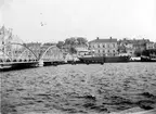 Foto från Kronholmen över Nattviken mot Nybron, före 1900.