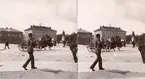 Steroeofotografi som med stereoskop möjliggör återgivning av motivet tredimensionellt. Vy över Drottninggatan och Carl Johans park i Norrköping. I bakgrunden stadens gamla stadshus och Stora hotellet. Tiden är omkring 1890.