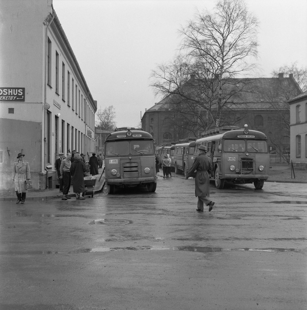 Stor påsketrafikk på Rutebilstasjonen