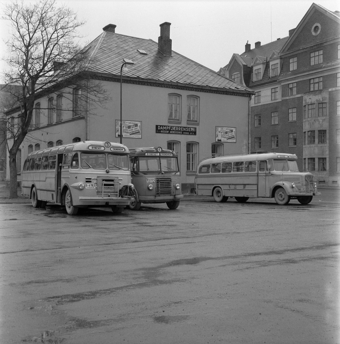 Stor påsketrafikk på Rutebilstasjonen
