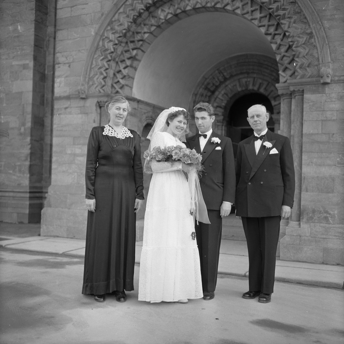 Brudeparet Tomassen