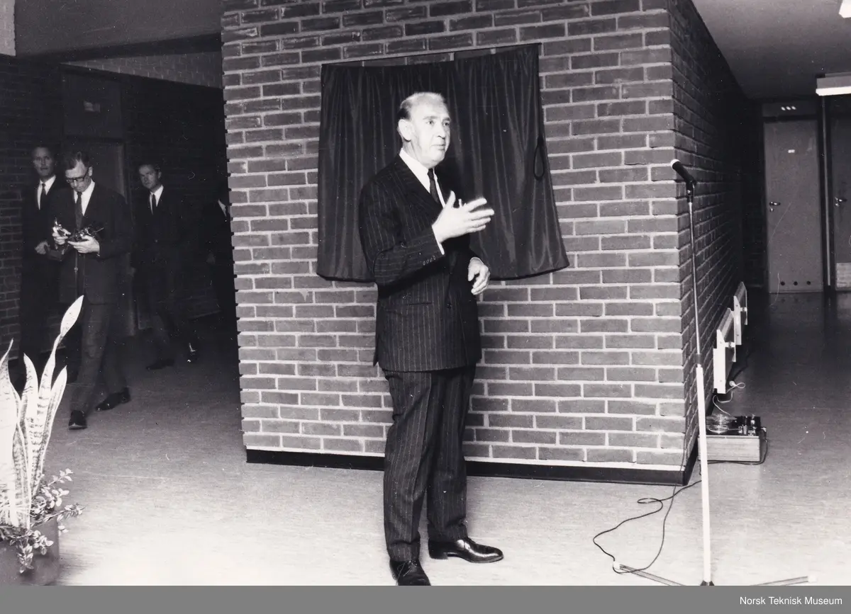 Åpning av Elektrokontakts (Elko) nye fabikk på Sporpind ved Åmot i Modum, 11. september 1970.