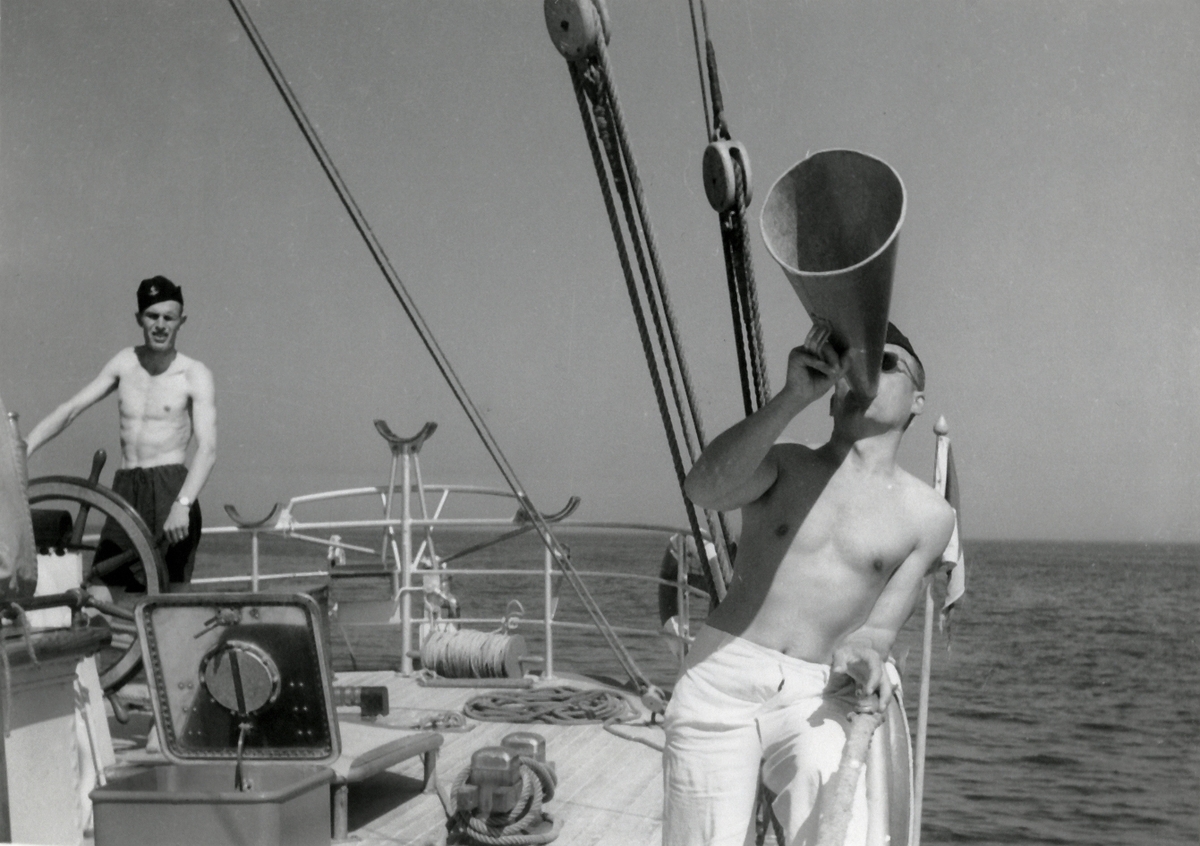 Skolfartyget GLADAN vid engelska kusten 1948.