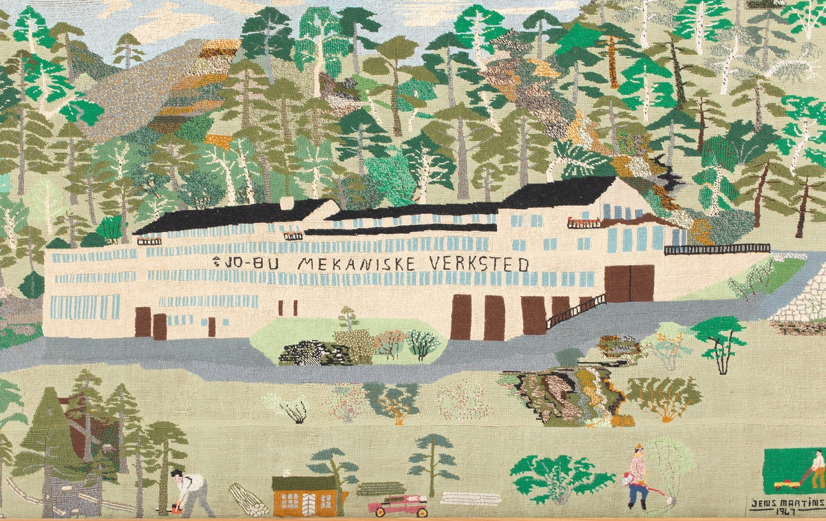 JO-BU bygget. Bedtiftslokale i Sagaveien (13?) ved Sagajordet Drøbak. Korsstingsbroderi i ubehandlet treramme, antatt eik.
Bildet han i vestibylen i Jo-Bu bygget
Bildet brodert av Jens Martinsen i 1967. Han arbeidet ved JO-BU fabrikken. Fabrikklokalet ble bygget 1952-53 holdt til i bygget fram til bedriften ble nedlagt ca 1990. Bygget ble da omregulert til leiligheter. Det ble "luksusleiligheter" med utsikt over Oslofjorden.

JO-BU var en gang Europas ledende motorsagfabrikk. Se ISBN978-82-91665-10-8 Utgiver Follo Museum.