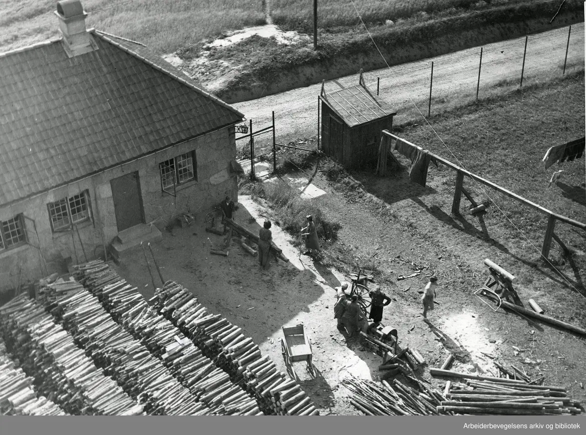 Bredtvet fengsel og forvaringsanstalt for kvinner. Også omtalt som Bredtvet kvinnefengsel eller Bredtveit fengsel. Udatert. Antatt 1946-48.