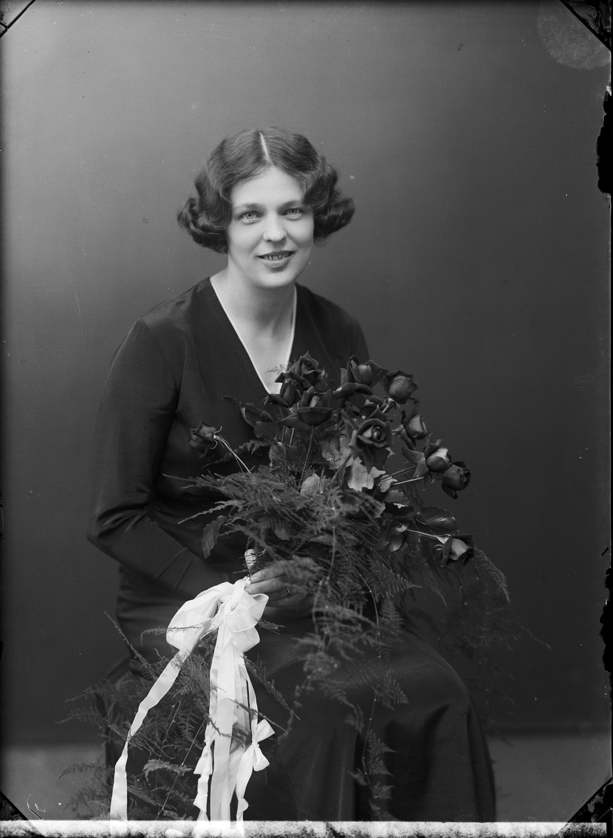Fru Nilsson från Östhammar, Uppland 1932