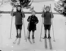 Barn på skidor
