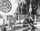 1:a maj demonstration 1970. Mannen på bilden heter Alf Dahlberg