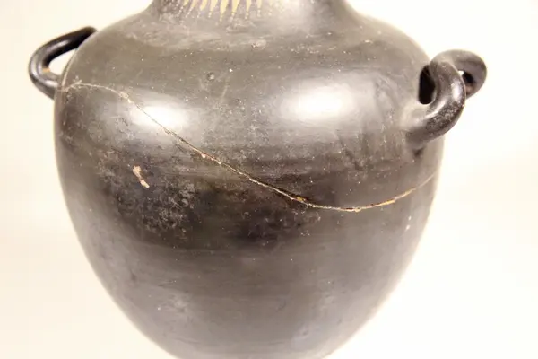 En stor terekotta vannkrukke fra Pompeii