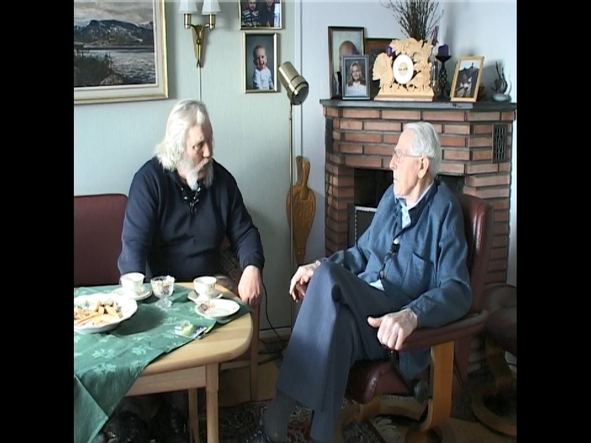 Jorun Sveen og Odd Sjømoen fra Sjølisand, forteller om slaget ved Lønrusta våren 1940