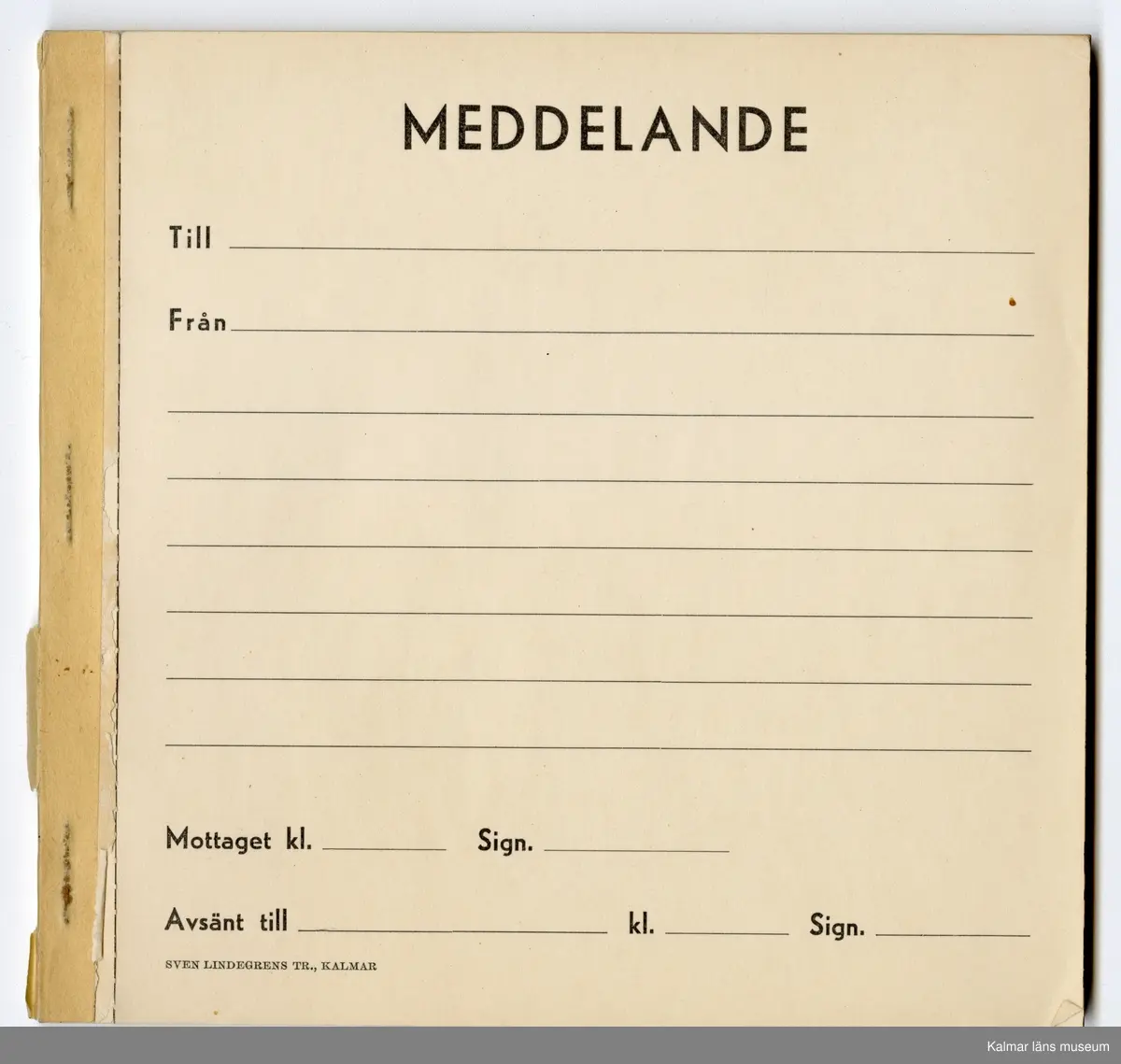 KLM 46618:1:1-16. Dokument. 16 stycken dokument tillhörande brandkårsväska KLM 46618:1.

:1:1. Allmän kungörelse. Nr 69. Luftskyddsövningar i luftskyddsorterna Kalmar, Nybro och Västervik. Länsstyrelsen Kalmar 1944. Kalmar Tryckeri Aktiebolag. 
:1:2. Övningstekniska anvisningar för luftskyddsövningar, Länsstyrelsen.
:1:3. Rapportblock. Sven Lindegrens tryckeri, Kalmar.
:1:4. Rapportblock. Sven Lindegrens tryckeri, Kalmar.
:1:5. Rapportblad, häftat på masonitskiva.
:1:6. Meddelandeblock. Sven Lindegrens tryckeri, Kalmar.
:1:7. Meddelandeblock. Sven Lindegrens tryckeri, Kalmar.
:1:8. Telefonförteckning för luftskyddet i Kalmar 1 sko. Sju sidor, häftad. Upprättad den 27/1 1944.
:1:9. Utrustningslista. Brandkårsavdelning A5.
:1:10. P.M. Till tjänstecheferna.
:1:11. Föreskrifter vid ockupation och vid hot om ockupation, två sidor. Upprättat för Luftskyddsinspektionen och inkom den 10/9 1943. Sida två upprättat den 7/10 1943.
:1:12. Dokument rörande uppställningsplatsen och förläggningsstället Funkaboskolan för Brandkårsavdelning A.5.
:1:13. Förutsättning och program för luftskyddsövning i Kalmar den 20-21 mars 1944.
:1:14. P.M. för tjänstegrenschefer och avdelningschefer m.fl. vid brandtjänsten, fram och baksida.
:1:15. Förteckning över rapportställe, förteckning över brandtjänsten.
:1:16. Exempel på förfarande vid skadeplats.