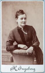 Portrett Anne Grøndahl. Carte visit og Kabinett bilder fra t