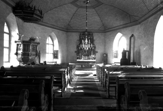 Interiör från Östra Fågelviks kyrka.