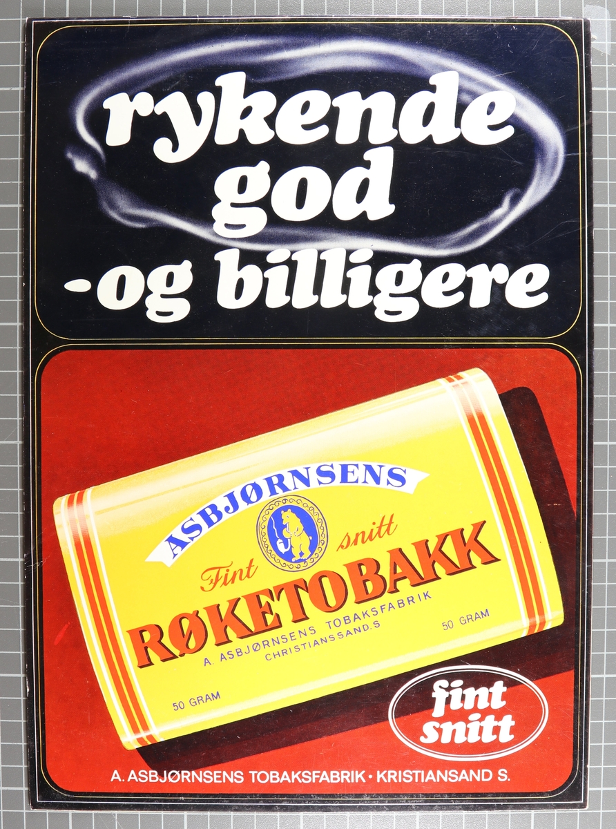 Pakke med Asbjørnsens røketobakk, fint snitt. over står teksten "Rykende god -og billigere"