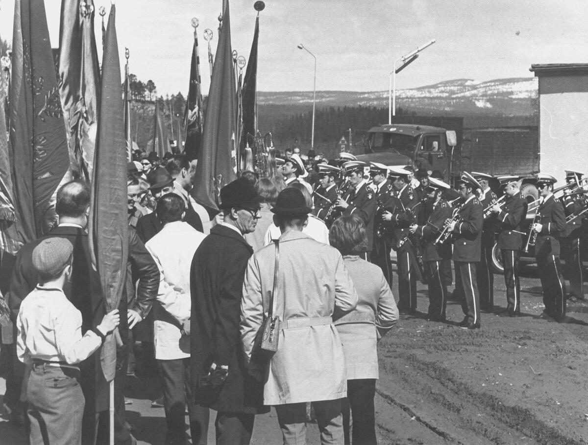 1:a maj 1970. Bollsta-Väja och Kramfors musikkår.