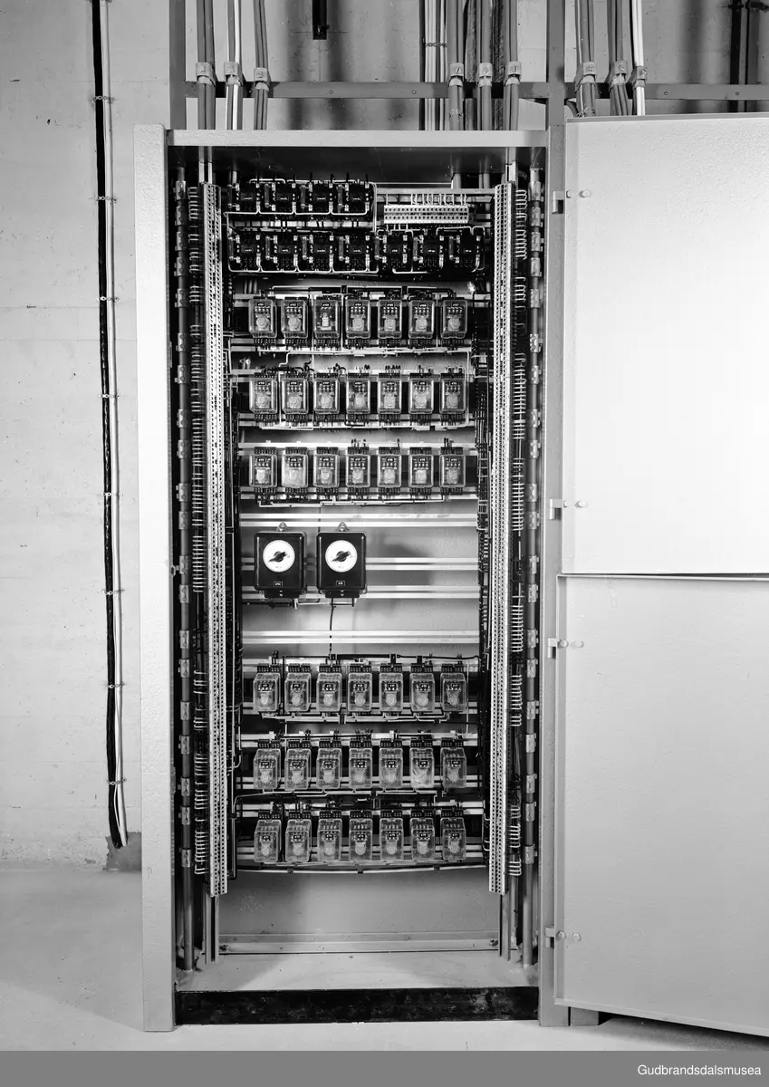 Øvre Vinstra kraftstasjon
Teknisk installasjon