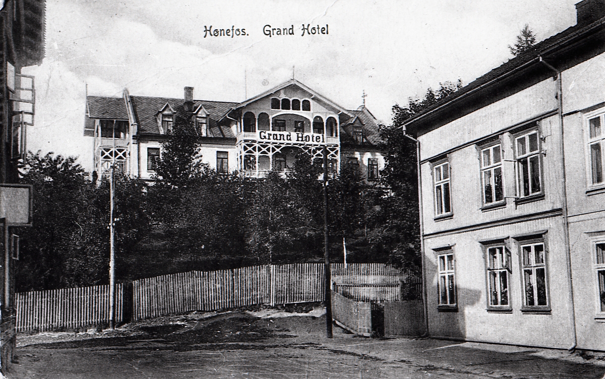 Grand Hotell, Hønefoss.