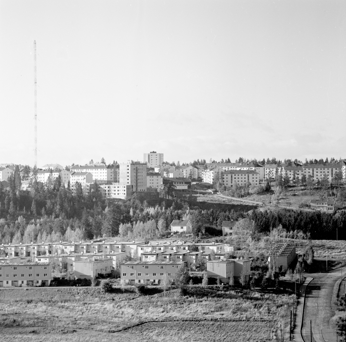 Lambertseter Lille Langerud i front  AK-PR-19, Perm "sept - des 58", neg 120.