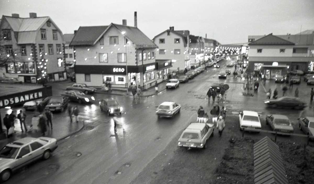 Strandgata på Sortland jula 1991, mot nord