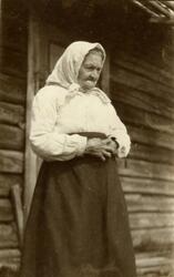 Ukjente gamle bilder.Vi trenger opplysninger.