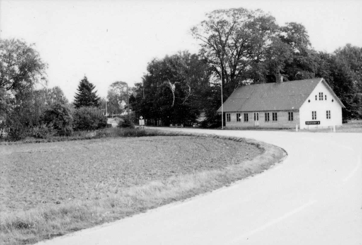 Laholm. Hasslövs sn. Den blivande hembygdsgården under restaurering.
