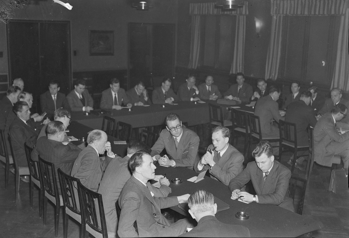 Handelstandens næringsstudiekonferanse i Trondheim, feb. 1954