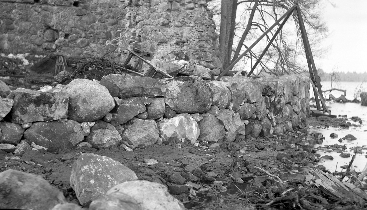 Bild av den nordöstra kanonrondellen. Kronobergs slottsruin 1936.