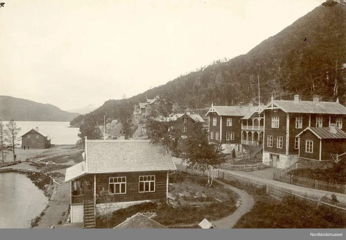 Furulund. 
Ca 1898. 

Foto N. Helgesen, Bodø.