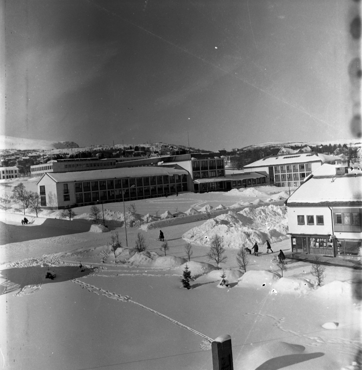 Sortland 1972, fotografert fra sparebanken