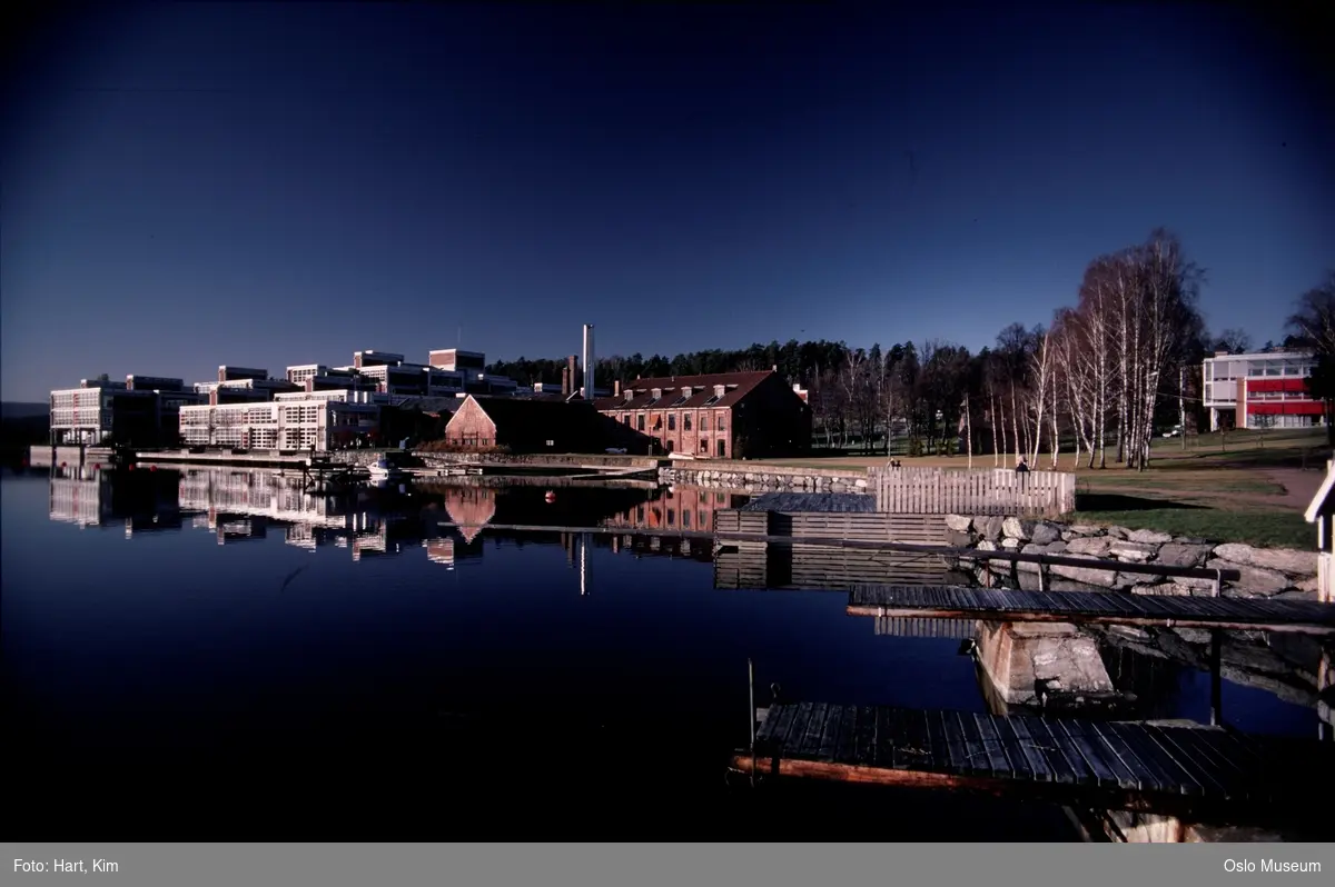 Det Norske Veritas, kontorbygning, brygge, fjord