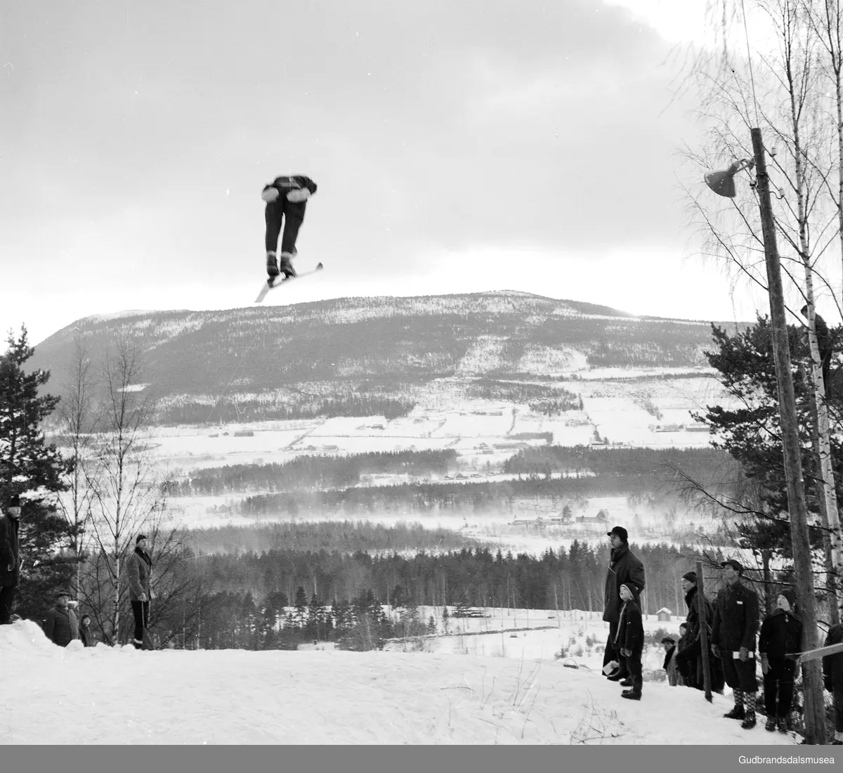 Kretsmesterskapet på ski, Vinstra, 25. og 26.1. 1964