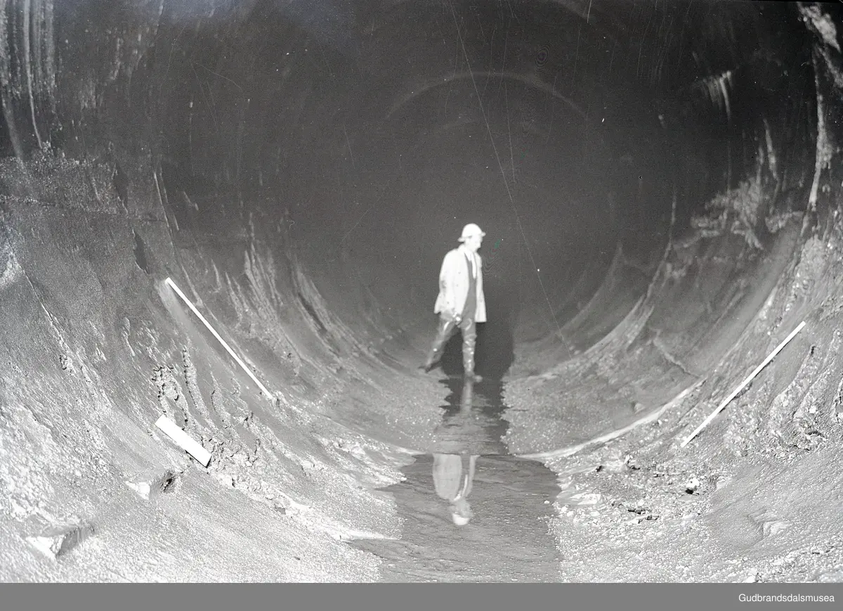 Vinstra kraftselskap, Interiør fra tunnel