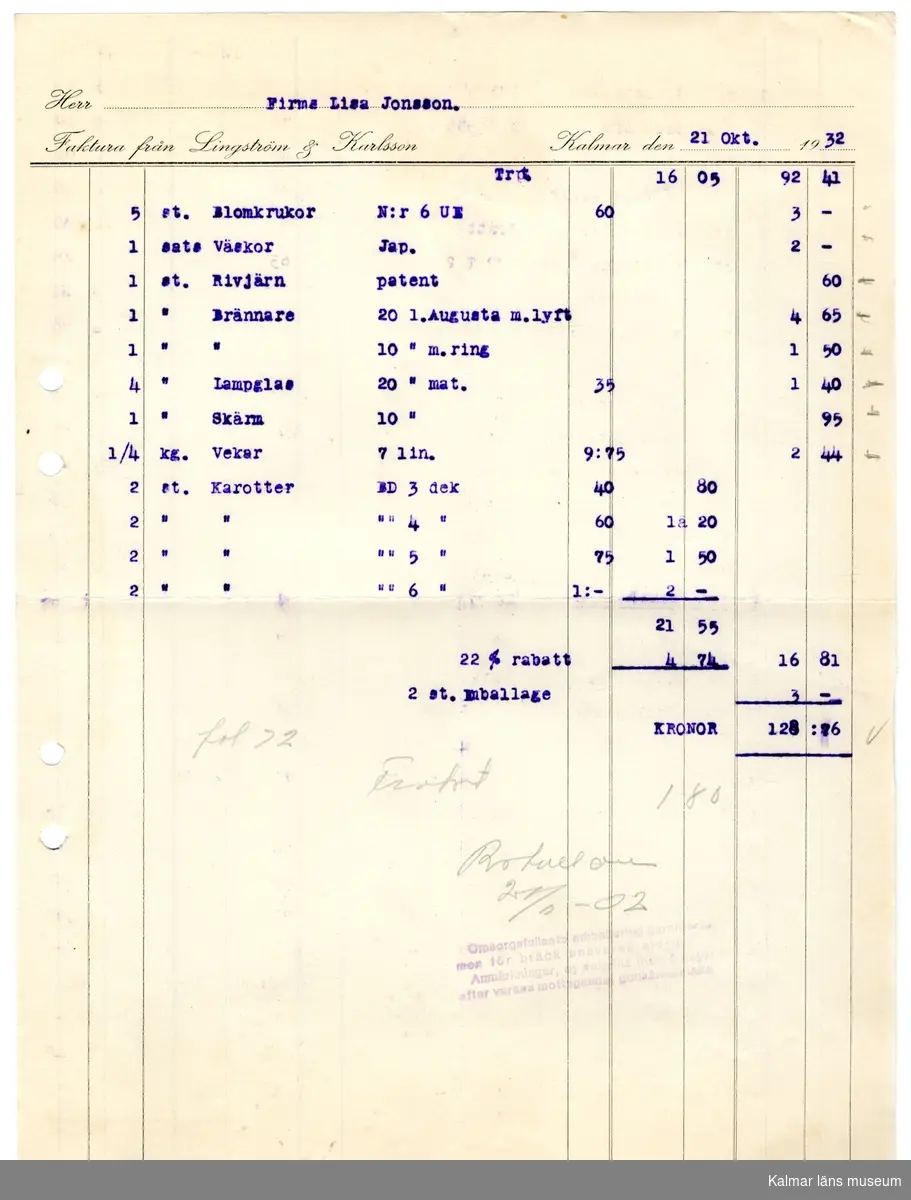 KLM 46521:572 Faktura. Av papper. Faktura, två blad, från Lingström & Karlsson, Kalmar till Firma Lisa Jonsson, Tålebo. Handlingen är daterad 21/10 1932.