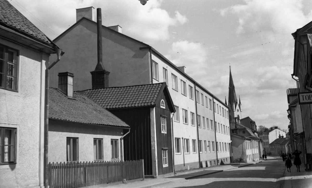 Äldre bebyggelse på övre Hunnebergsgatan.