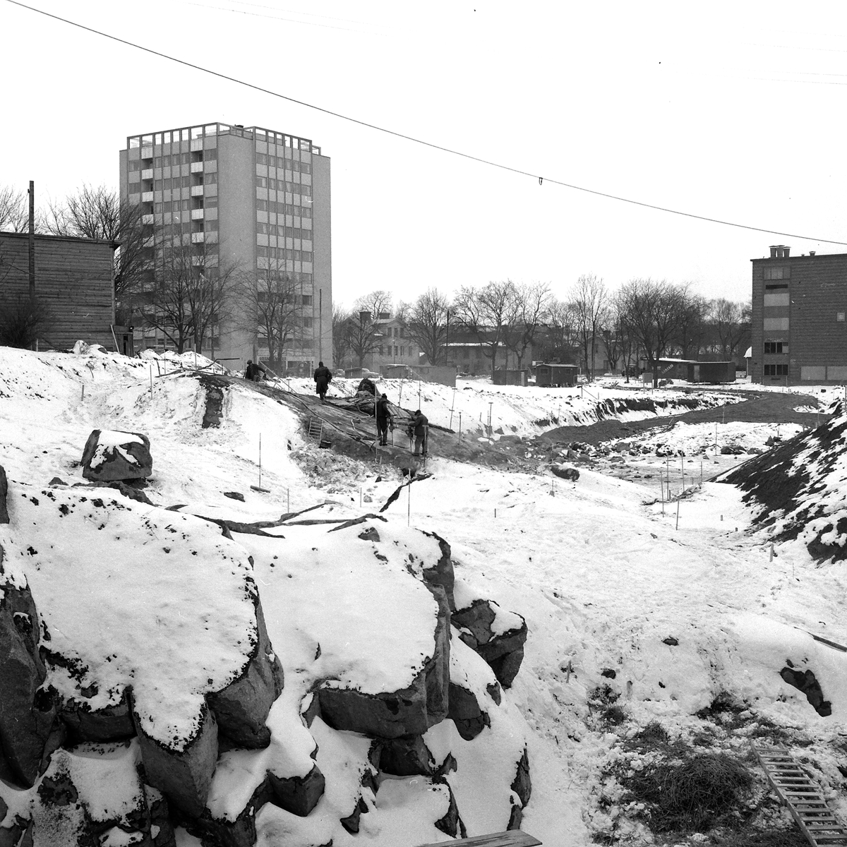 Brobygge vid nya Riksettan infarten vid Stångebro, 1958.
