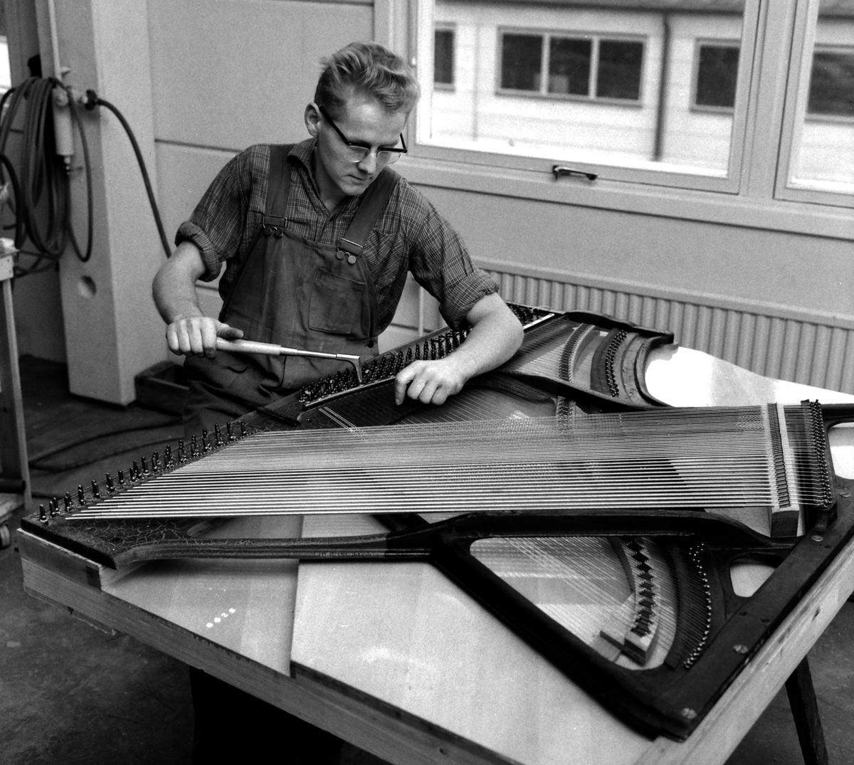 Baumgardts pianofabrik visar upp sina nya lokaler utmed Industrigatan.