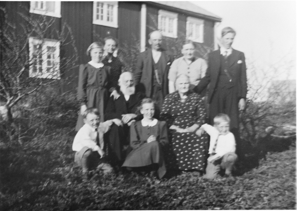 Familiebilde, ukjent familie på Ørlandet
