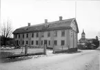 Gamla biskopsgården. Bilden tagen före 1900