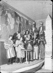 Östhammars Sportklubbs revy "Till Tutankhamons land", omkrin