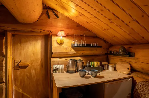 Koieinteriør fra Lensmannkoia