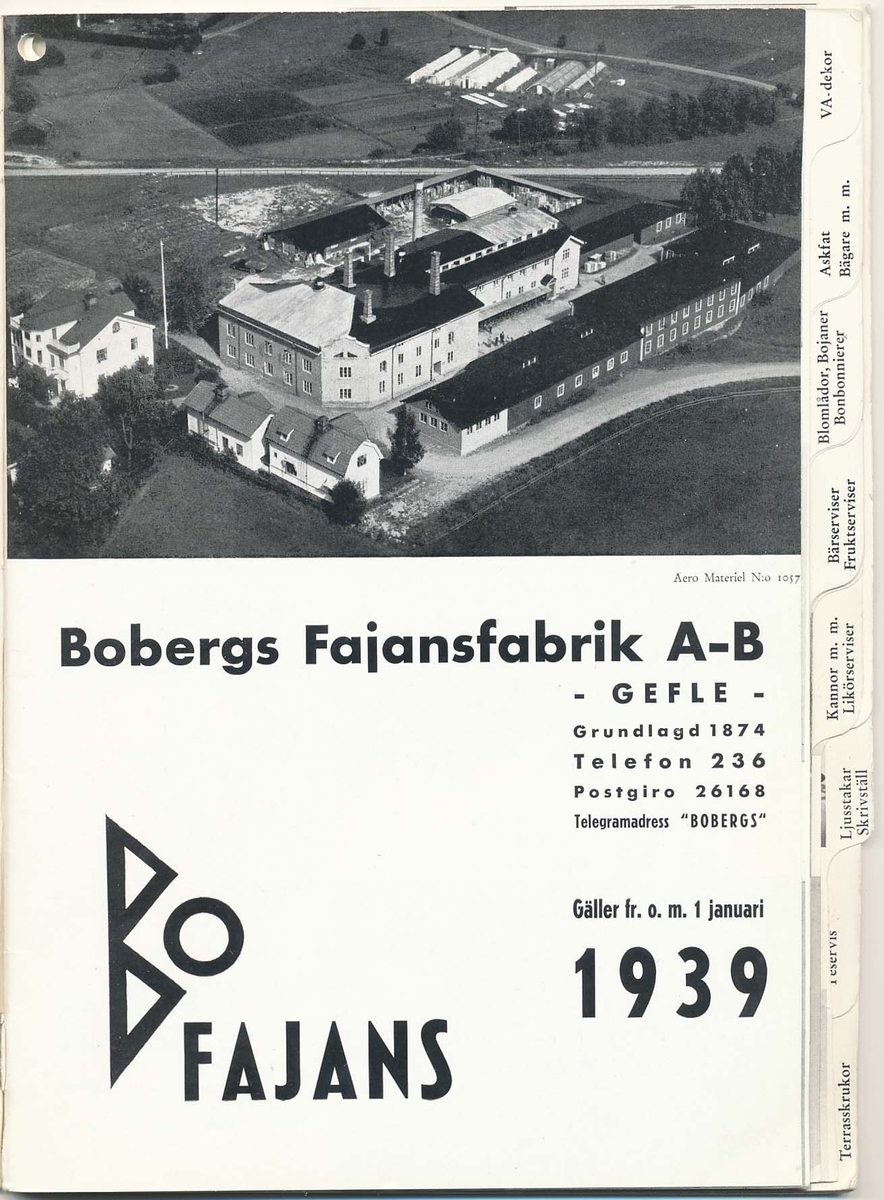 Priskurant från Bo Fajans 1939, med praktiska hushållsfajanser, konstglaserade dekorativa fajanser som terrasskrukor, vaser, skålar och blomkrukor.