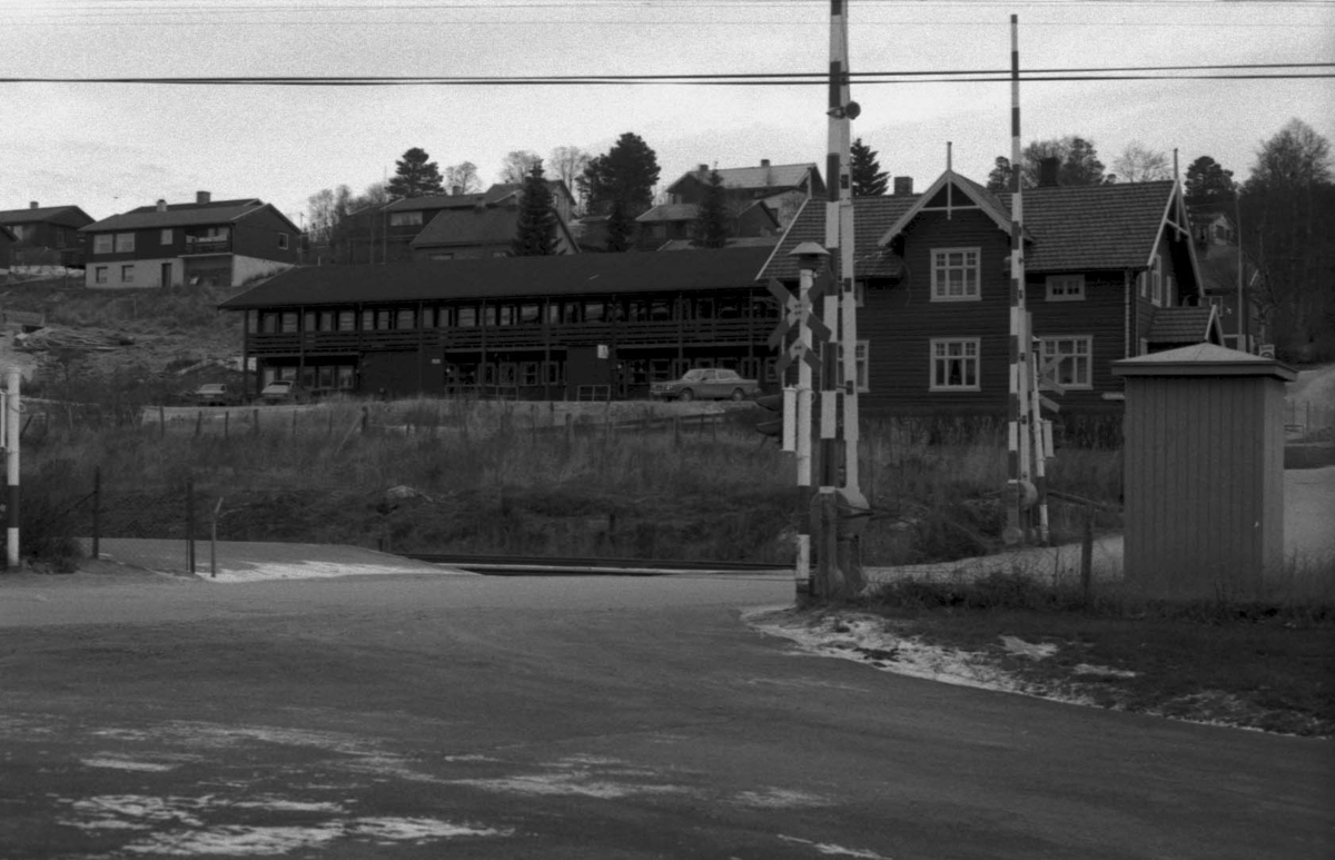 Alvdal Sentrum, Hus, Jernbane