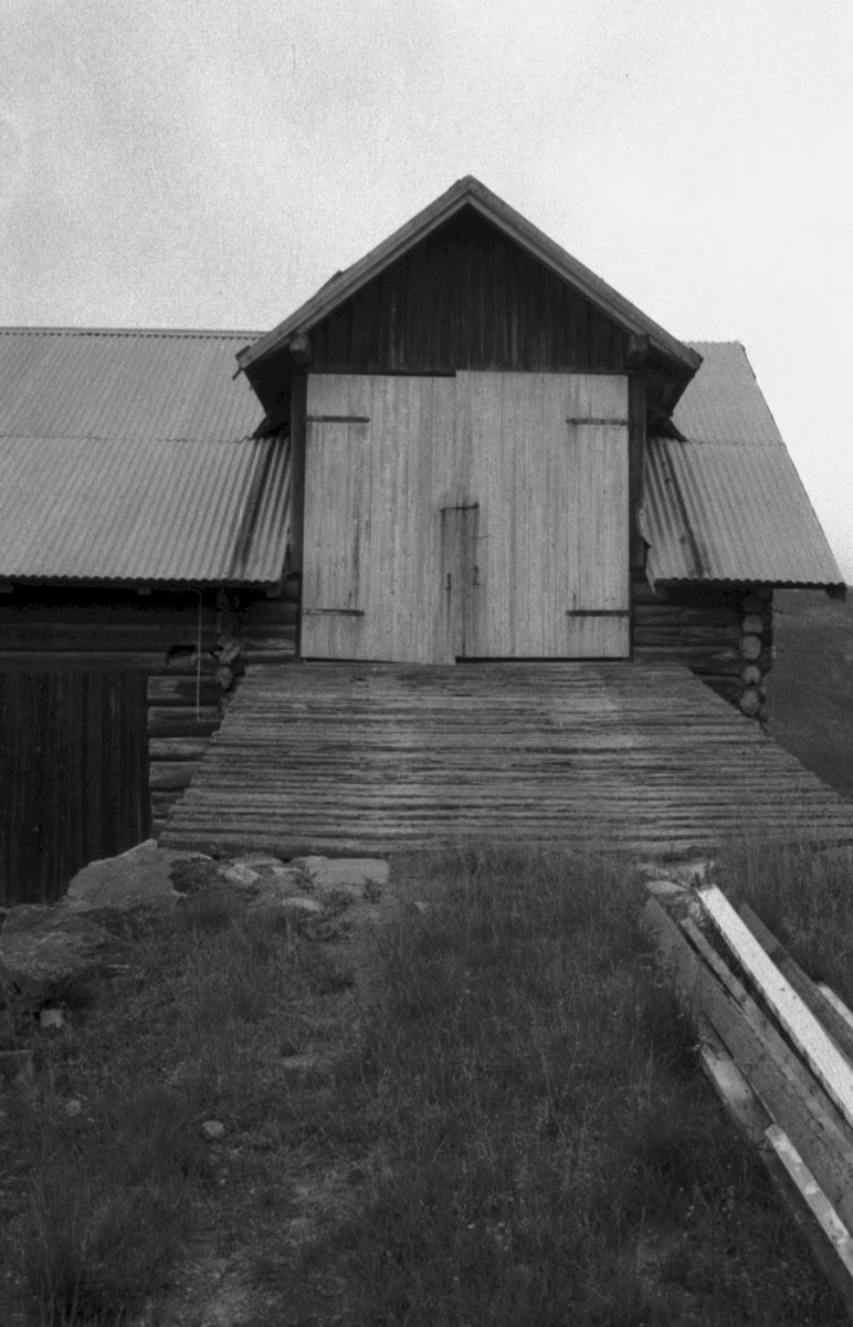 Øvre Rendalen, Bull Museumet, Haugset, Gammel låve