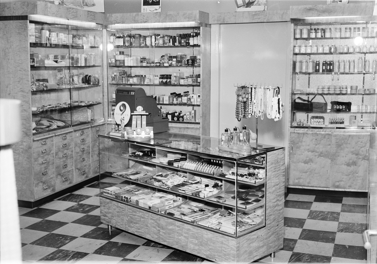 Åman & Hellström parfymaffär, Uppsala 1950