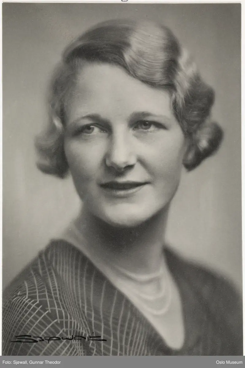 portrett, kvinne, brystbilde